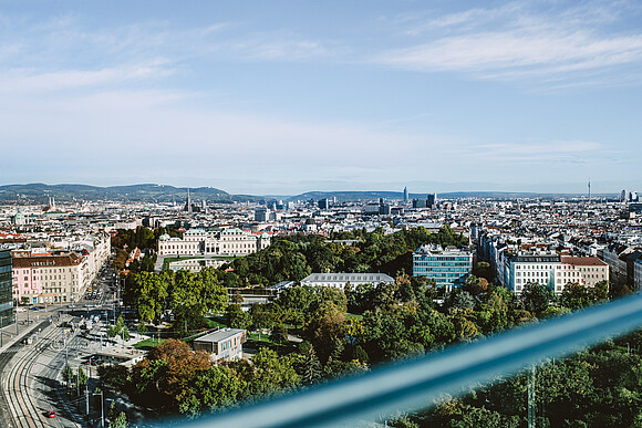 Wienblick aufs Belvedere und Schweizer Garten Wienblick aufs Belvedere und Schweizer Garten