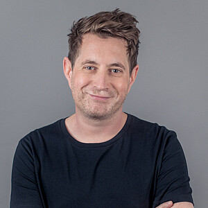 Wolf_Heinz_CreativityandBusiness Mit meiner Expertise in den Bereichen Musik- und Filmwirtschaft, Medien und Verlagswesen berate ich Sie bei Ihren Projekten, vernetze und informiere über unsere Förderungen.