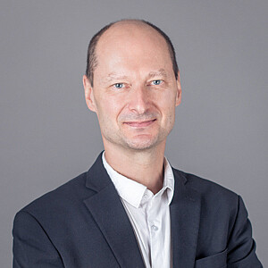 Schmid_Bernhard_TechnologieServices Ich stehe Ihnen mit meiner Expertise für die Umsetzung Ihrer Idee zu den Themen Open Source/Open Standards, Cloud Computing oder eGovernment beratend zur Verfügung.