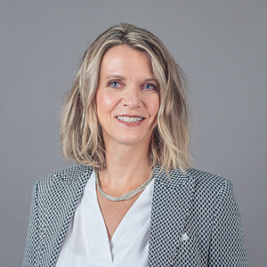 Strohm_Susanne_InternationalBusiness Ich beantworte Ihre Fragen zum Umzug und Ihrem Start in Wien.