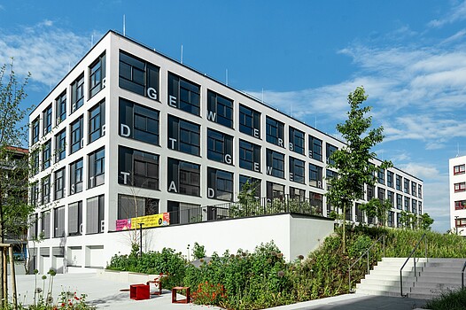 Gewerbehof Seestadt, Außenansicht