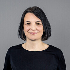 Als Förderexpertin für Innovations- und Forschungsvorhaben betreue ich diesbezügliche Projekte von der Einreichung über die Beurteilung und Projektbegleitung bis zum Projektabschluss und stehe Ihnen für Beratungen zur Verfügung.