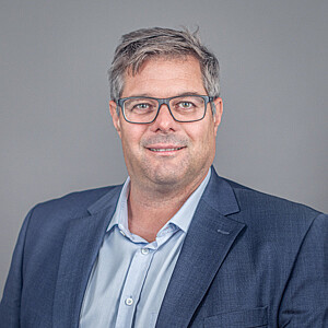 Holzer_Rainer_Immobilien Gemeinsam mit meinem Team bin ich für das Management und die strategische Entwicklung unseres Immobilienportfolios zuständig.