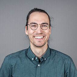 Hofer_Florian_TechnologieServices Als Experte für Kreislaufwirtschaft und digitales Bauen berate ich Sie zu Fragen rund um die Umsetzung Ihrer Ideen und unterstütze Sie bei der Suche nach Kooperationen mit Unternehmen und Forschungseinrichtungen.