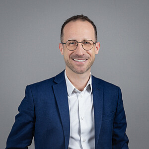 Weiss-Dominic Geschäftsführung Geschäftsführer, Leiter der Geschäftsstelle